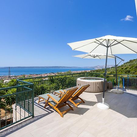 Private Villa Golden Hour With A View Of Split Area Kaštel Sućurac Exteriér fotografie