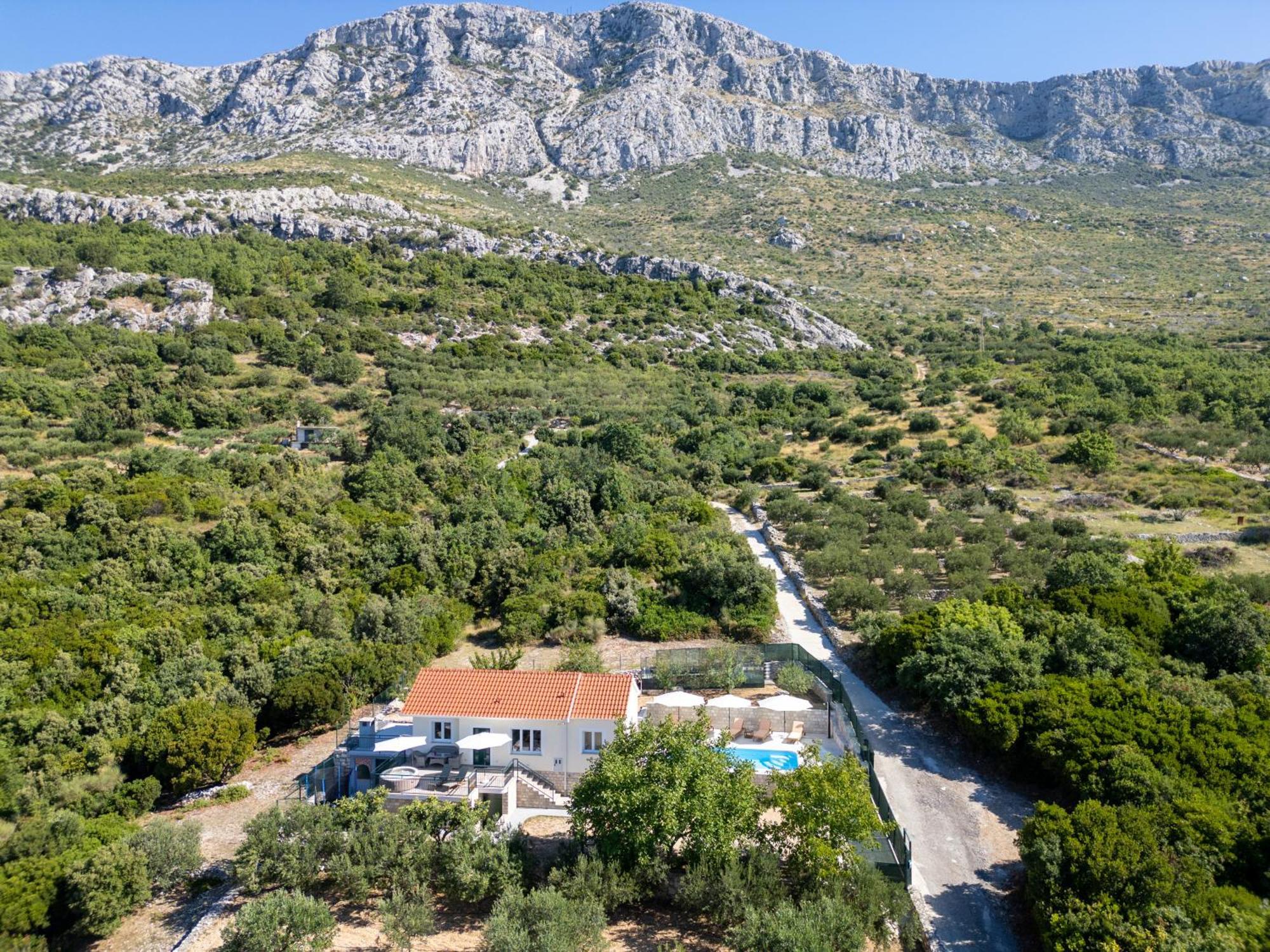 Private Villa Golden Hour With A View Of Split Area Kaštel Sućurac Exteriér fotografie